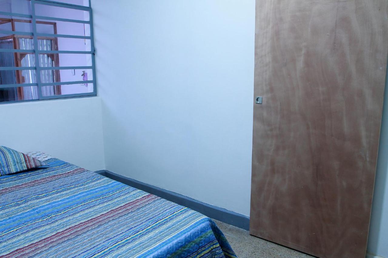 Casa Tuvia Parque Hostel Μεντεγίν Εξωτερικό φωτογραφία
