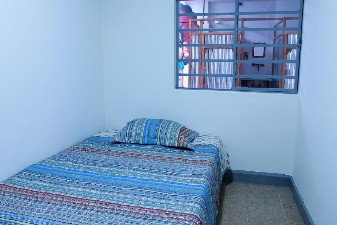 Casa Tuvia Parque Hostel Μεντεγίν Εξωτερικό φωτογραφία