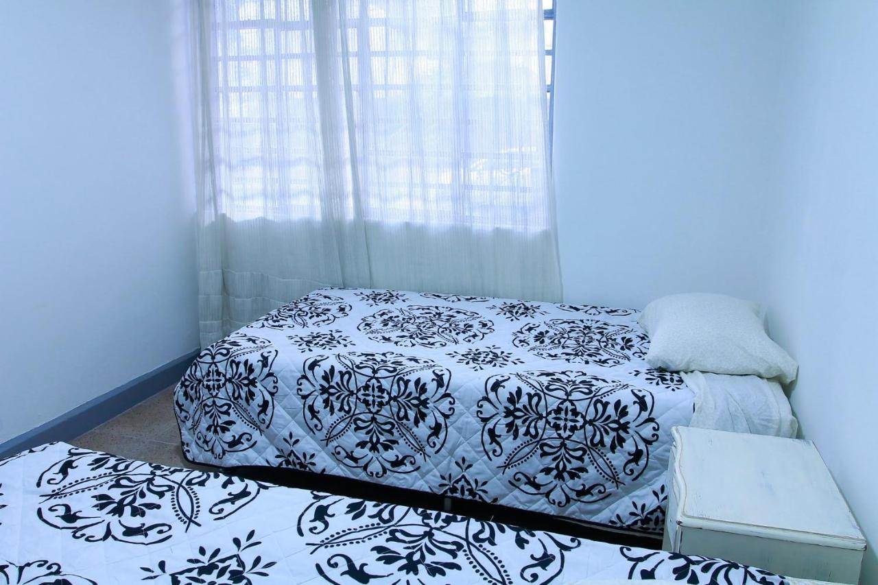 Casa Tuvia Parque Hostel Μεντεγίν Εξωτερικό φωτογραφία