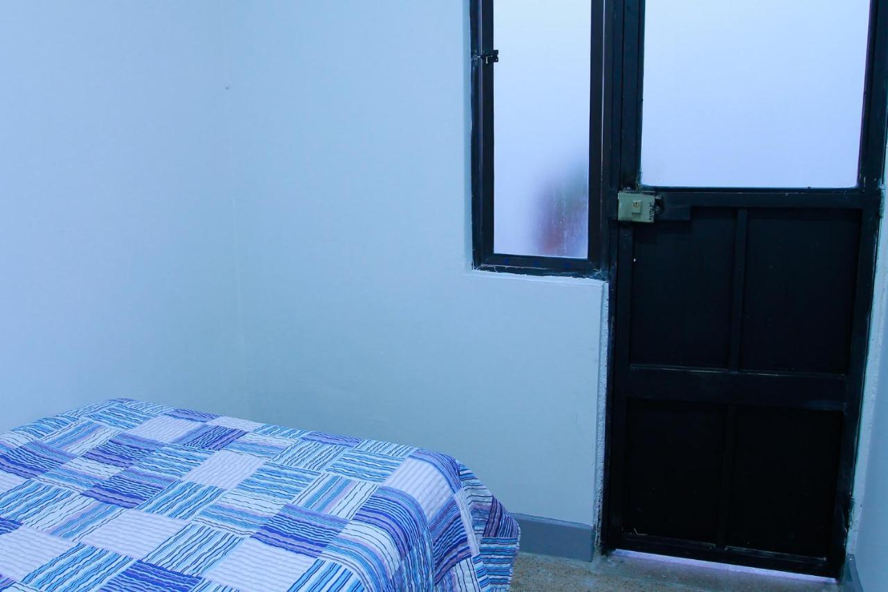 Casa Tuvia Parque Hostel Μεντεγίν Εξωτερικό φωτογραφία